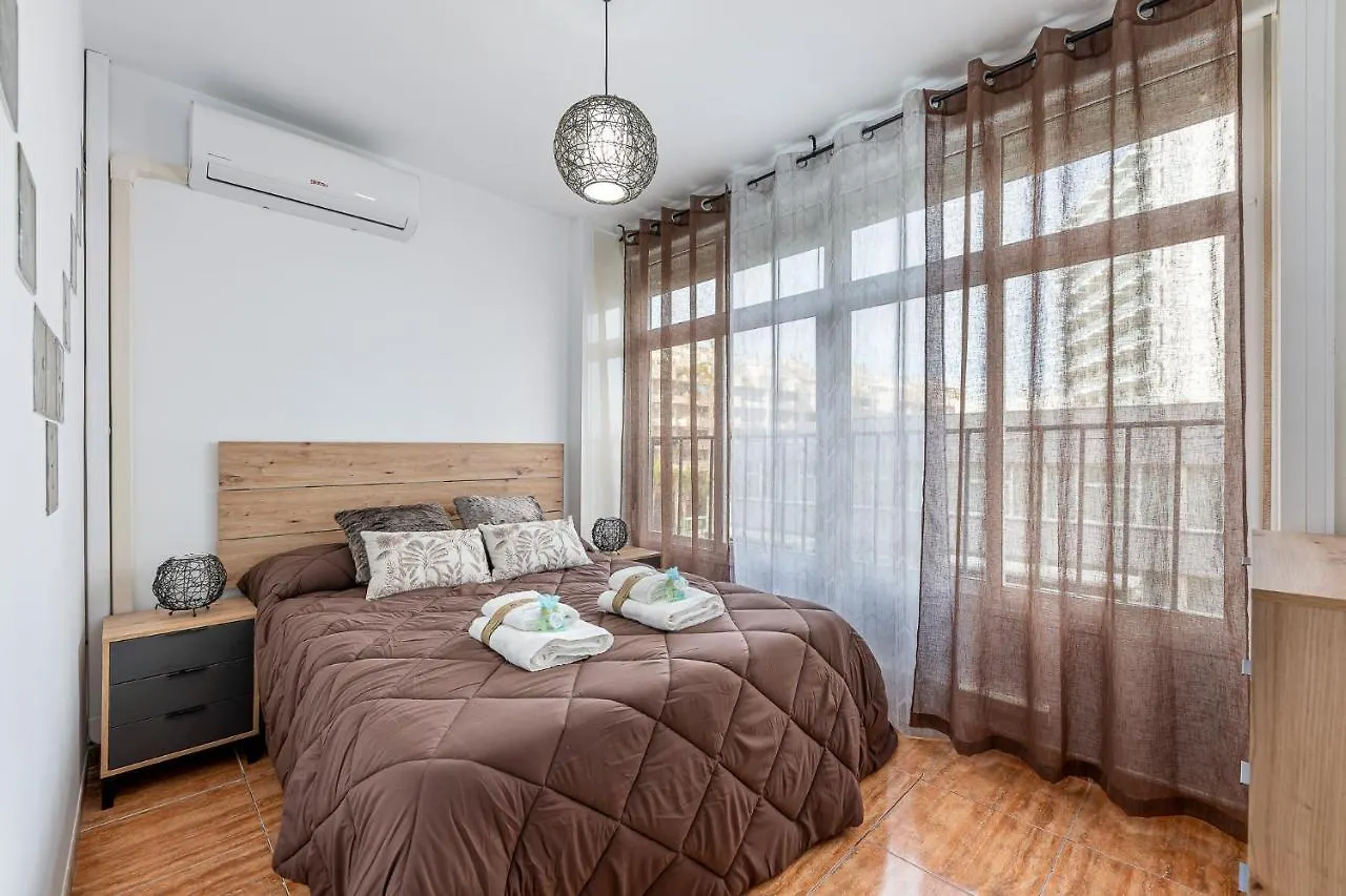 797 Holiday Rentals - Hermoso Apartamento Reformado En Los V Torremolinos